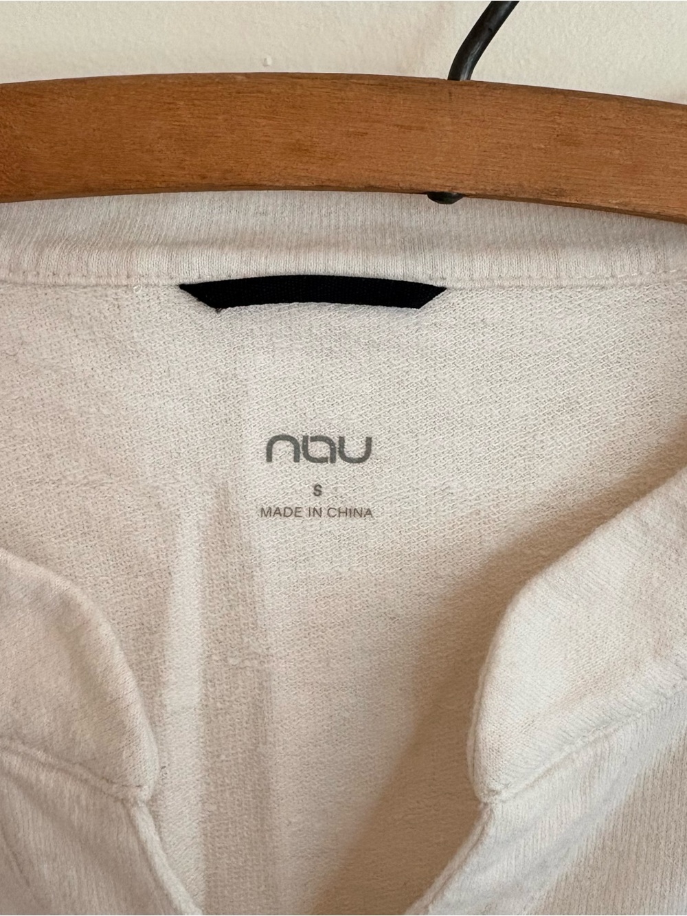 Nau Sample Tee - Picture 4 of 6
